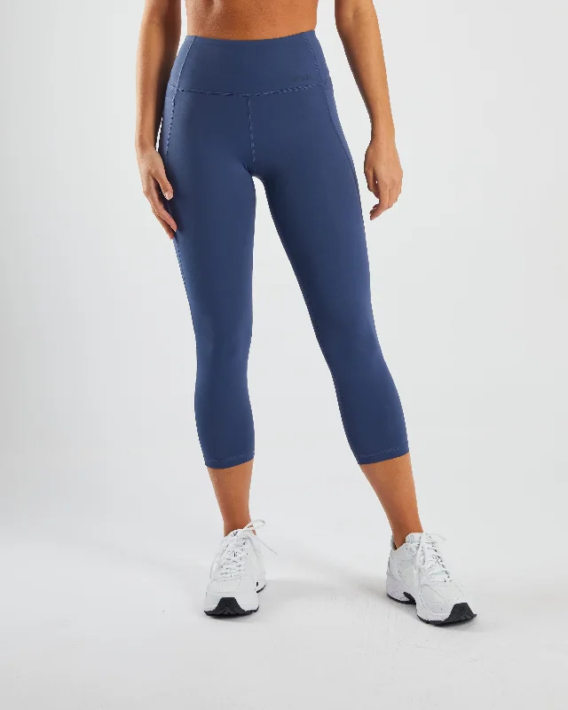 anti - static women tights for a hassle - free experienceAline Icon Pant Ocean Blue