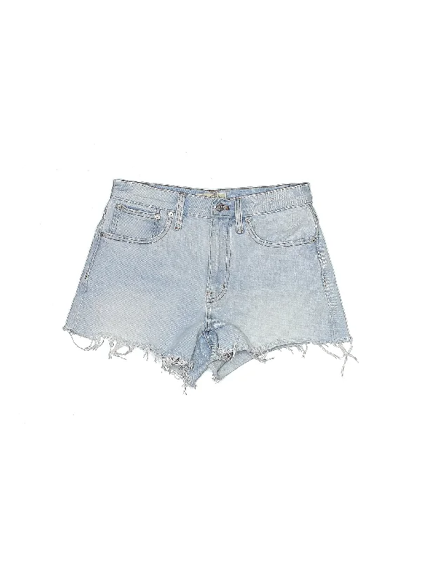 Plus Size Women's Denim Bermuda Shorts in Dark Wash for a Classic and Sophisticated StyleHigh-Rise Denim Shorts in Light Wash