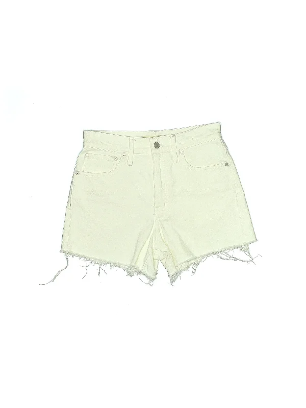 Plus Size Women's Drawstring Linen - Blend Shorts in Beige for a Relaxing VacationHigh-Rise Denim Shorts in Light Wash