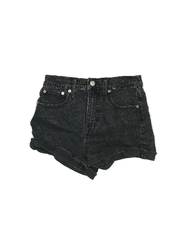 High - Waisted Plus Size Women's Denim Shorts with Distressed Details for a Trendy LookHigh-Rise Denim Shorts in Medium Wash