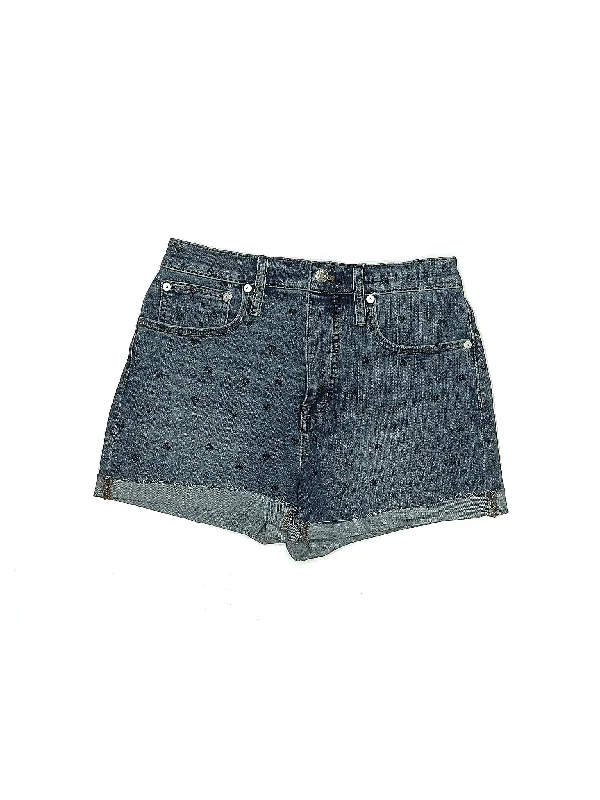 Plus Size Women's Denim Cut - off Shorts with Frayed Edges for a Casual and Laid - Back VibeMid-Rise Denim Shorts in Light Wash