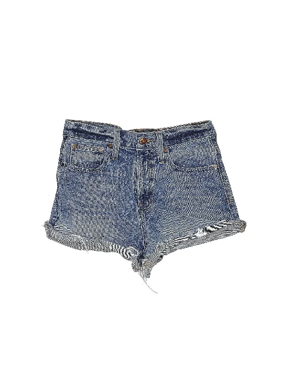 Plus Size Women's Denim Shorts with a Button - Fly in Dark Indigo for a Durable and Timeless StyleMid-Rise Denim Shorts in Light Wash