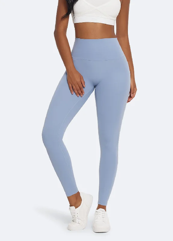 women tights with a holographic effect for a futuristic stylePush-Up Leggings with Back Pockets