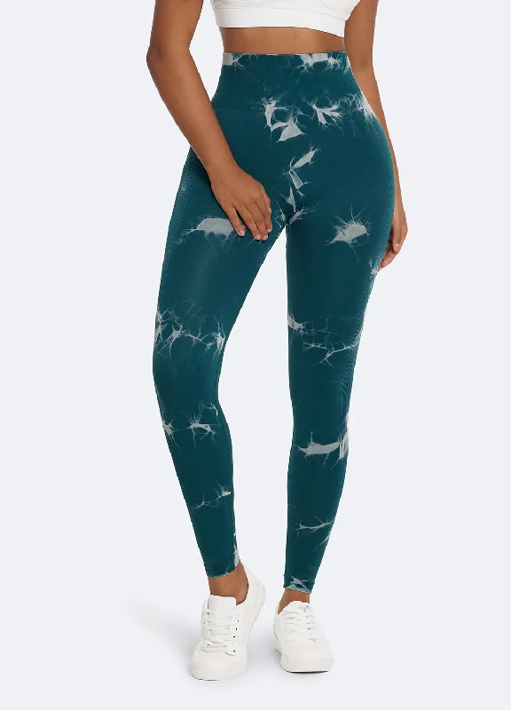 women tights for a Christmas party outfitTie Dye Leggings with Push-Up