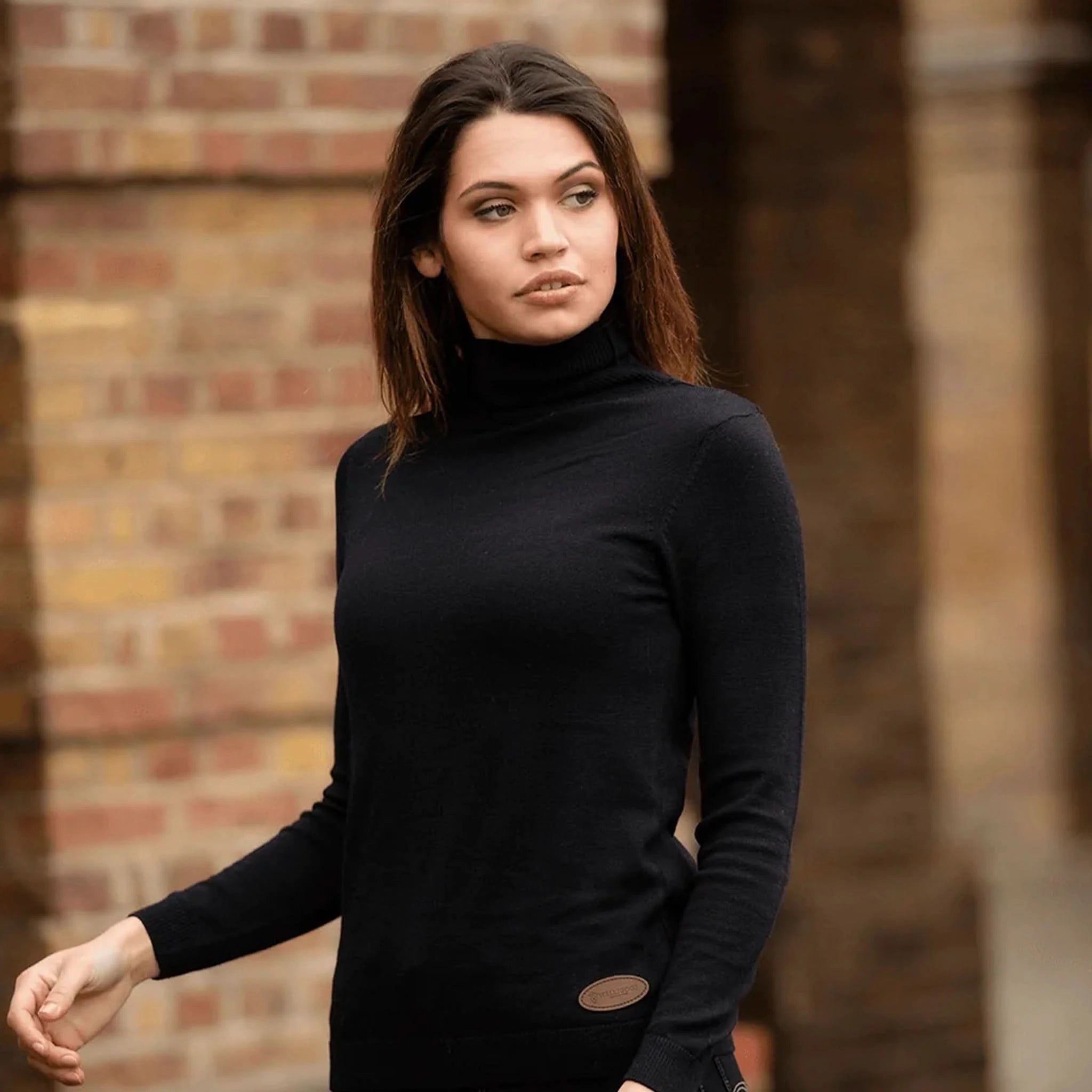 ribbed women cardigan with a classic textureMerino Wool Roll Neck Black Jumper