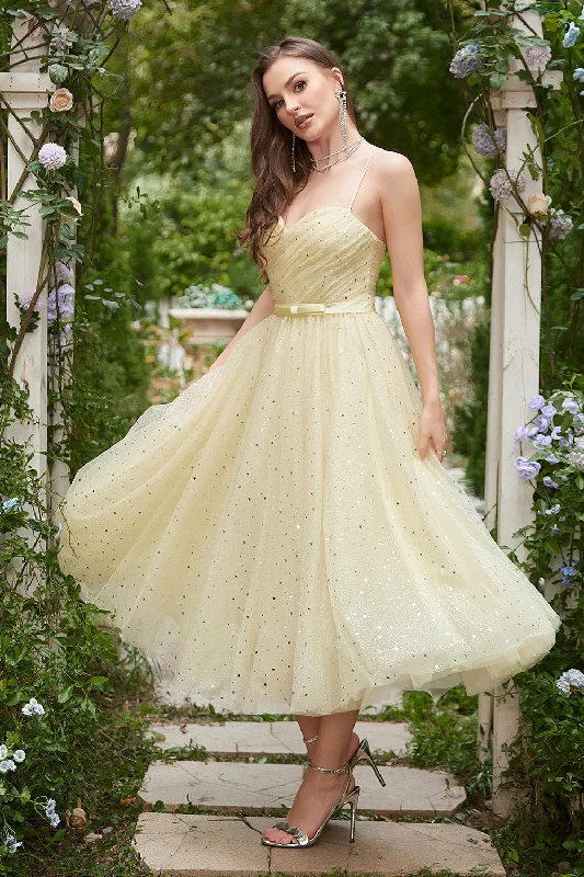 Cocktail dresses with cold - shoulder designs in a lightweight fabricYellow Spaghetti Straps Tea Length Prom Dress