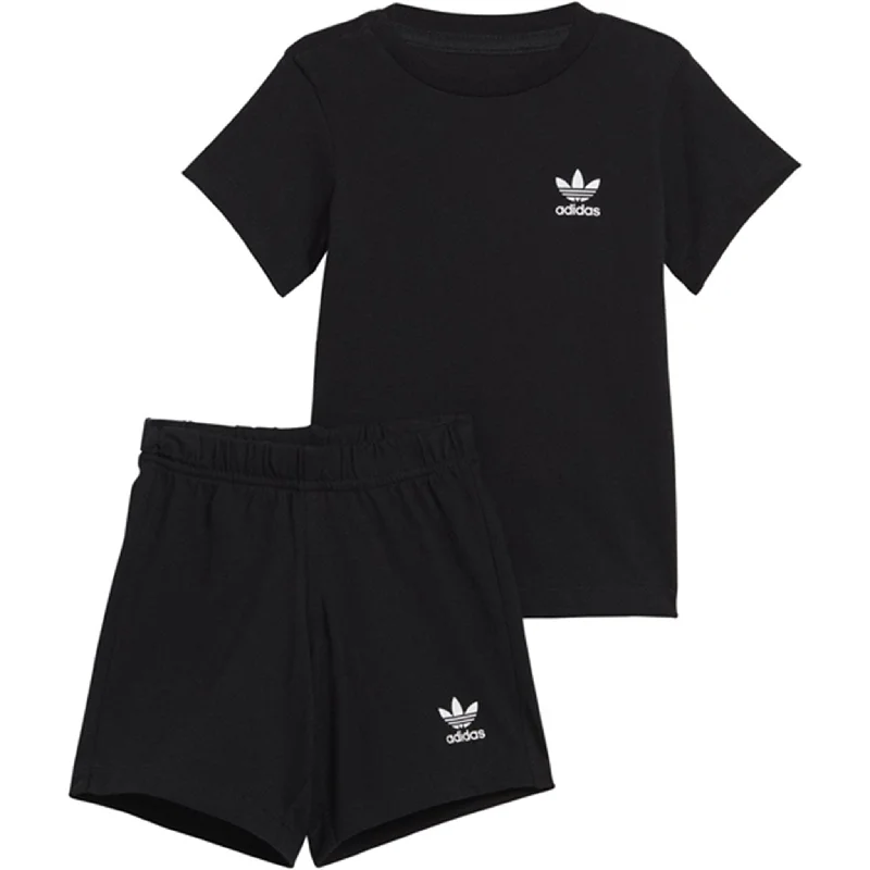 Belted Women Shorts to Enhance the Waistlineadidas Originals Black Shorts Tee Set