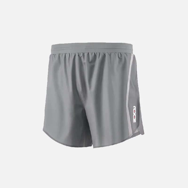 Denim Women Shorts with Distressed Details for a Casual VibeDistrict Vision + 2XU Ultralight Desert 5 Inch Short - Carbon