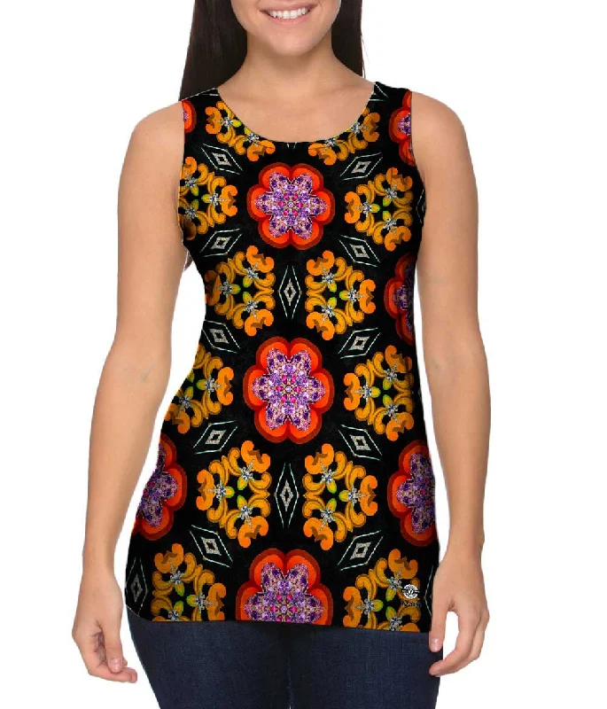 Plunge Neck Women's Seamless Tank Tops for a Smooth FitPittsburgh Flowers Pattern