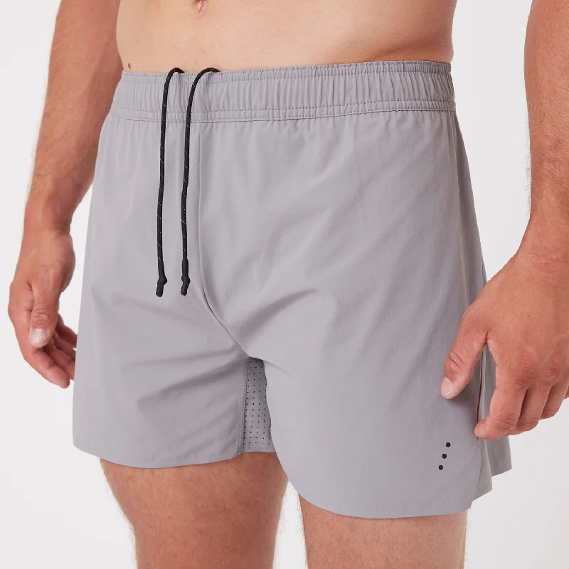 Cuffed Women Shorts for a Laid - Back and Trendy LookREC GEN Type 0 Liner Short 4.5/14" - Chalk Grey