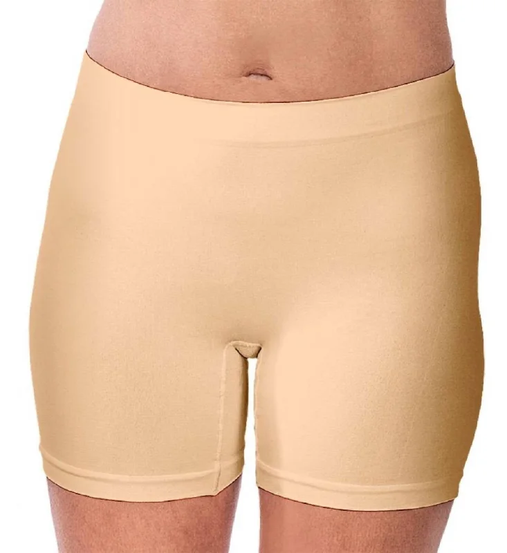 Solid Color Women Shorts in Bright Hues for a Bold StatementSeamless Boxer Short In Nude