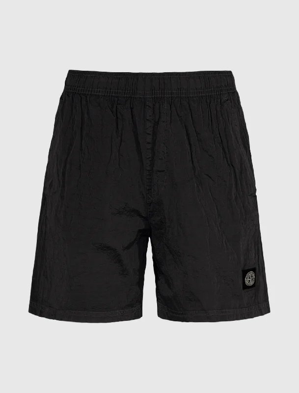 Bermuda Women Shorts for a Classic and Sophisticated LookSHORT