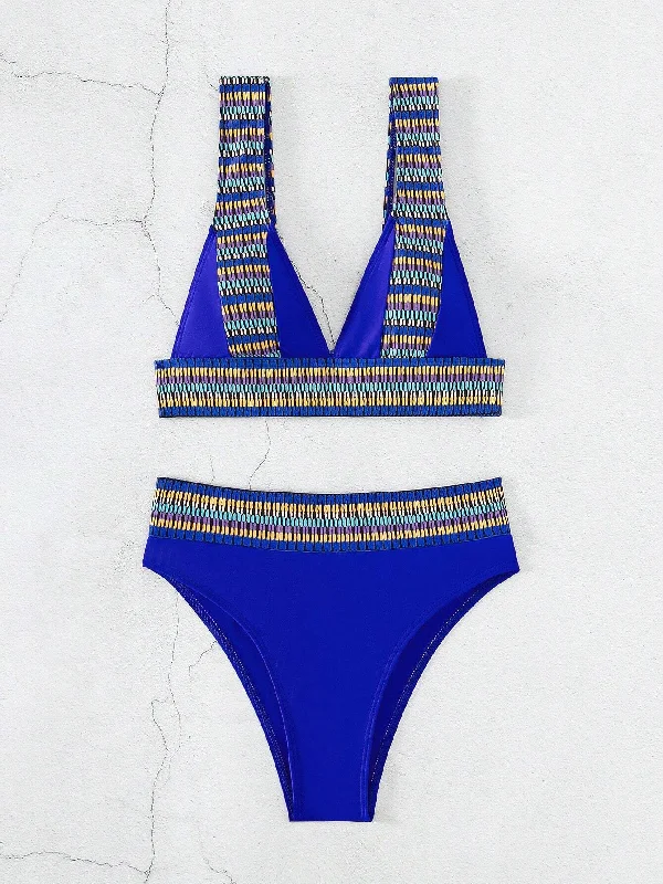 Push - up bikini top to enhance the bust for a confident beach appearanceIndigo Contrast Tape Bikini Set